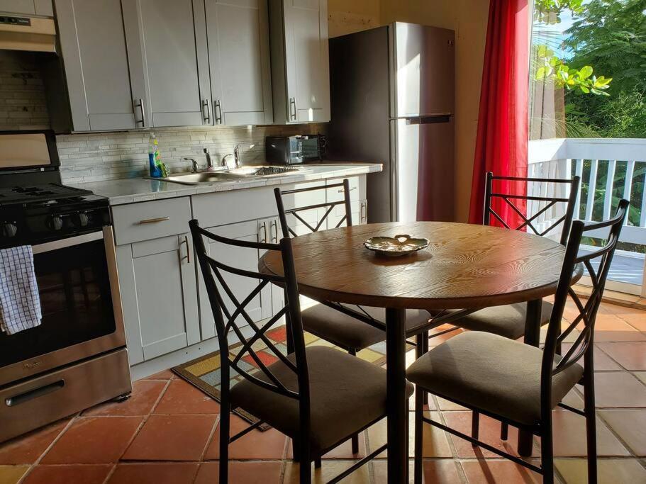 The Cottage At Villa Indigo Charlotte Amalie Exteriér fotografie